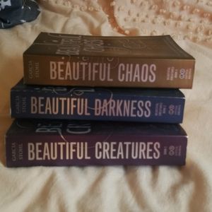 Beautiful creatures book set of 3